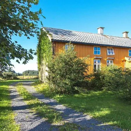 Ferienhaus 11 Person Holiday In Farstad